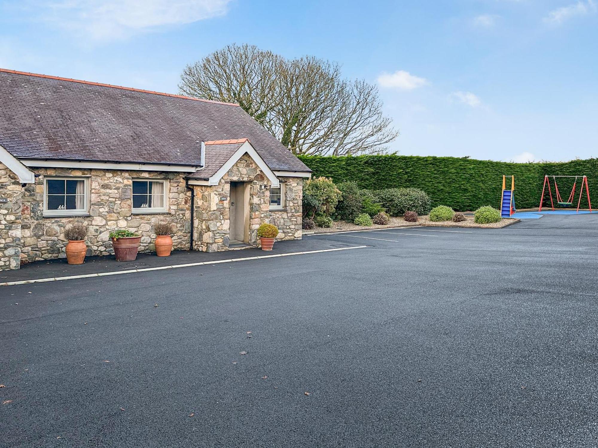 Ysgubor - Uk31389 Vila Caeathro Exterior foto